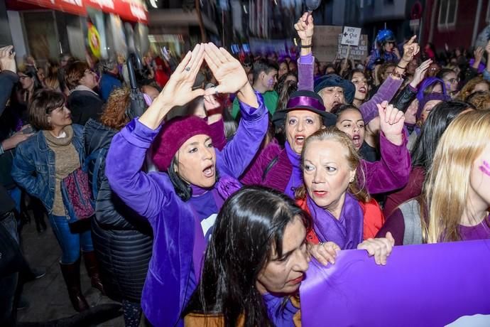 GENTE Y CULTURA 07-03-19  LAS PALMAS DE GRAN CANARIA. 8M Día Internacional de la Mujer. Manifestación por el 8M Día Internacional de la Mujer. FOTOS: JUAN CASTRO