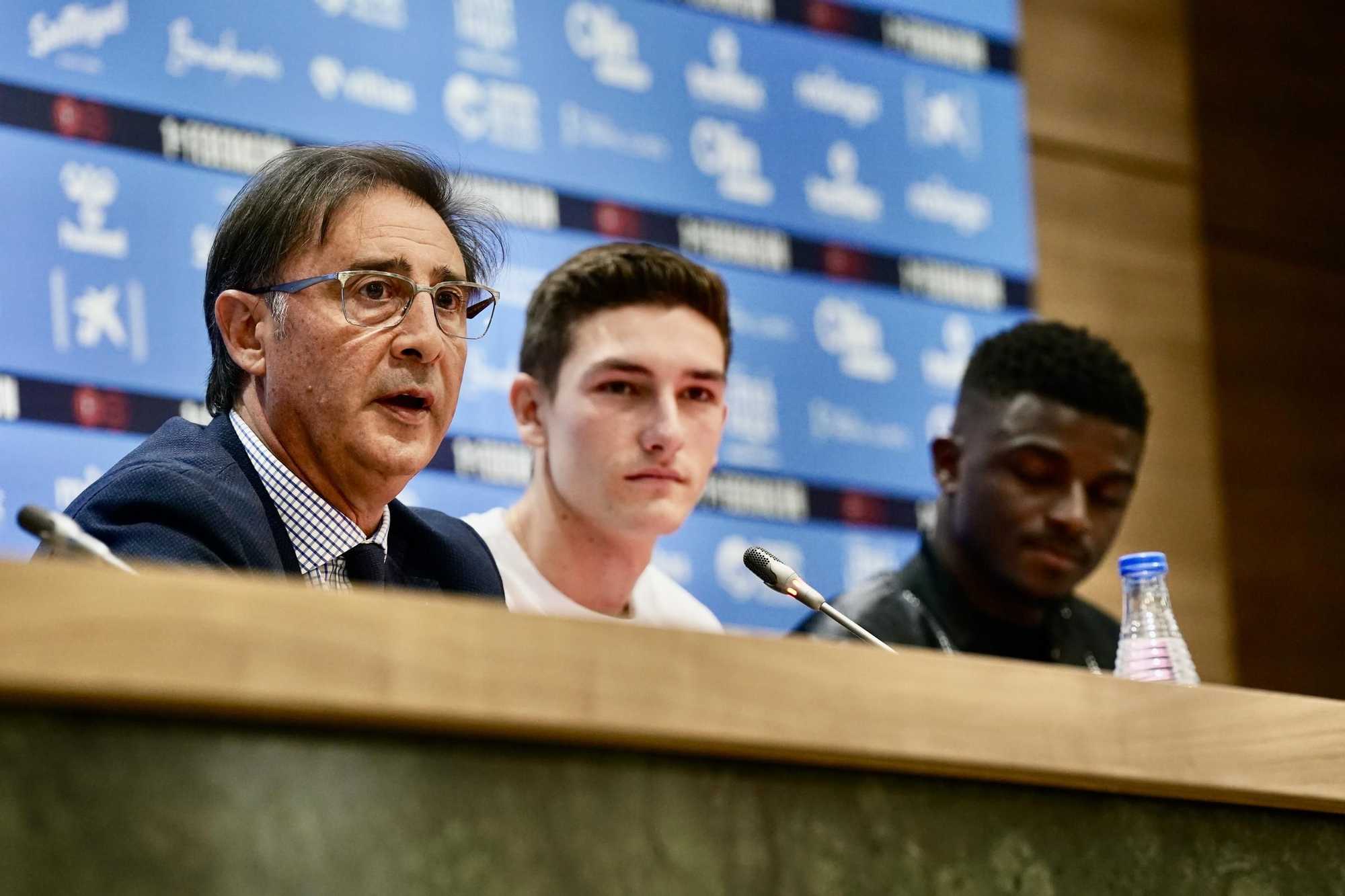 Presentación de Carlos López, Moussa, Murillo, Dani Lorenzo y Haitam, renovados con el Málaga CF