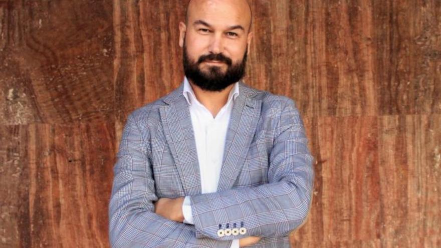 Galder Reguera: "Pese a la corrupción o el hipercapitalismo tenemos que reivindicar la parte buena del fútbol"