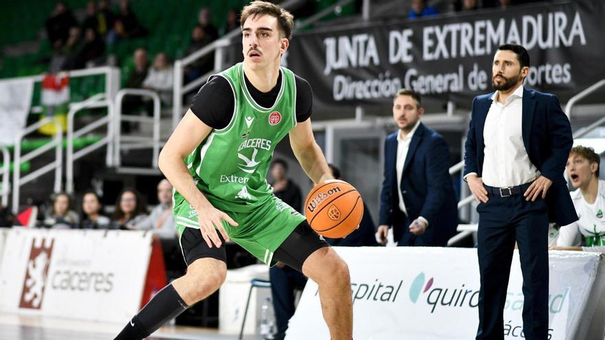 Alex Mazaira, con Jacinto Carbajal a la derecha de la imagen, el pasado miércoles.