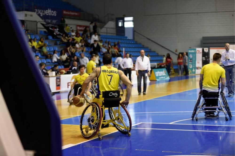 Baloncesto sobre ruedas en el Príncipe de Asturias