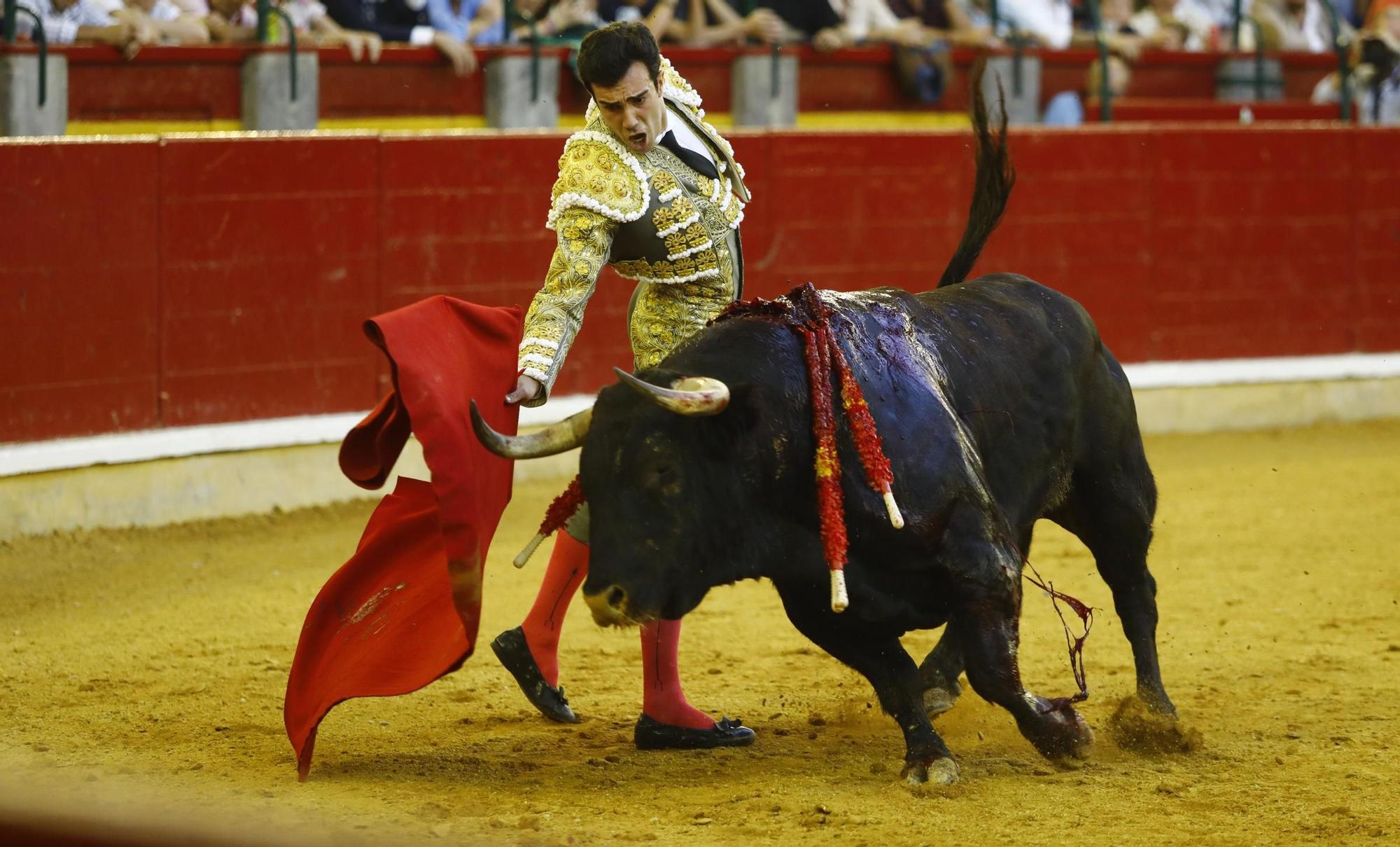 Sexta corrida de la Feria del Pilar con Castella, Rufo y Uceda