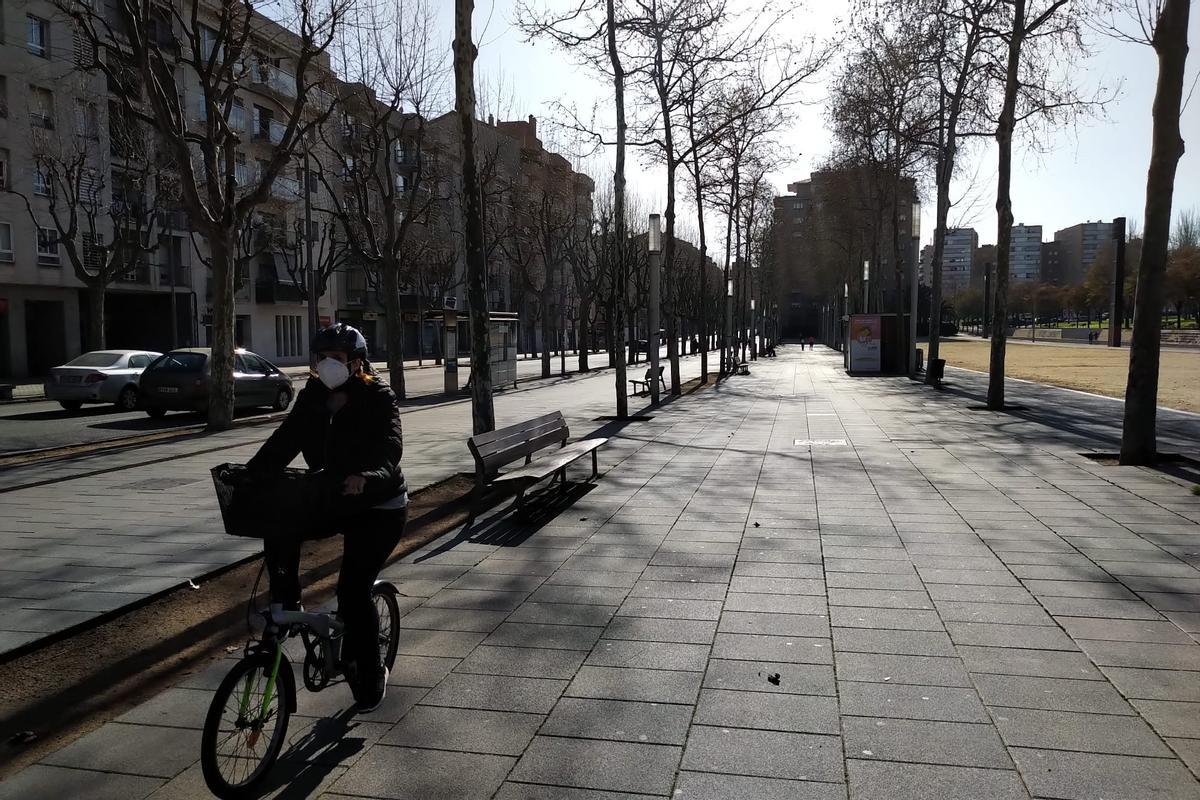 Mataró prohibirà la circulació de bicis per qualsevol vorera