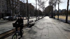 Mataró prohibirà la circulació de bicis per qualsevol vorera