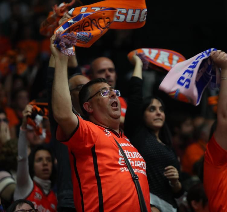 El Valencia Basket gana el primer partido de la fi