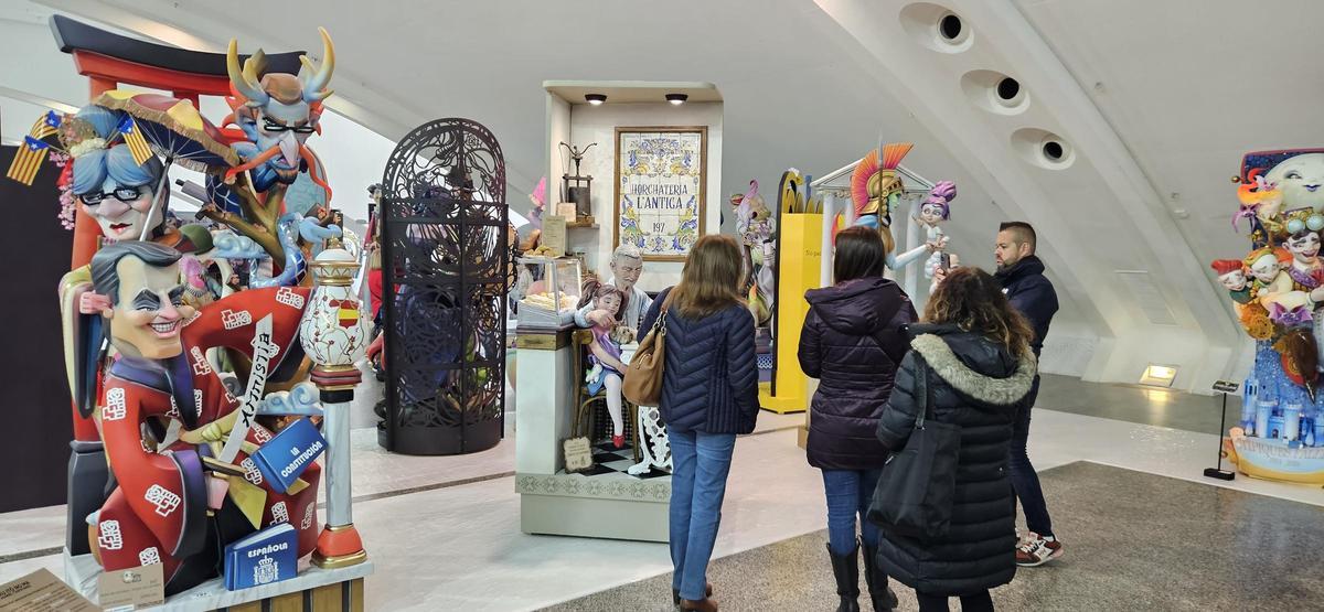 La Exposición del Ninot abre sus puertas