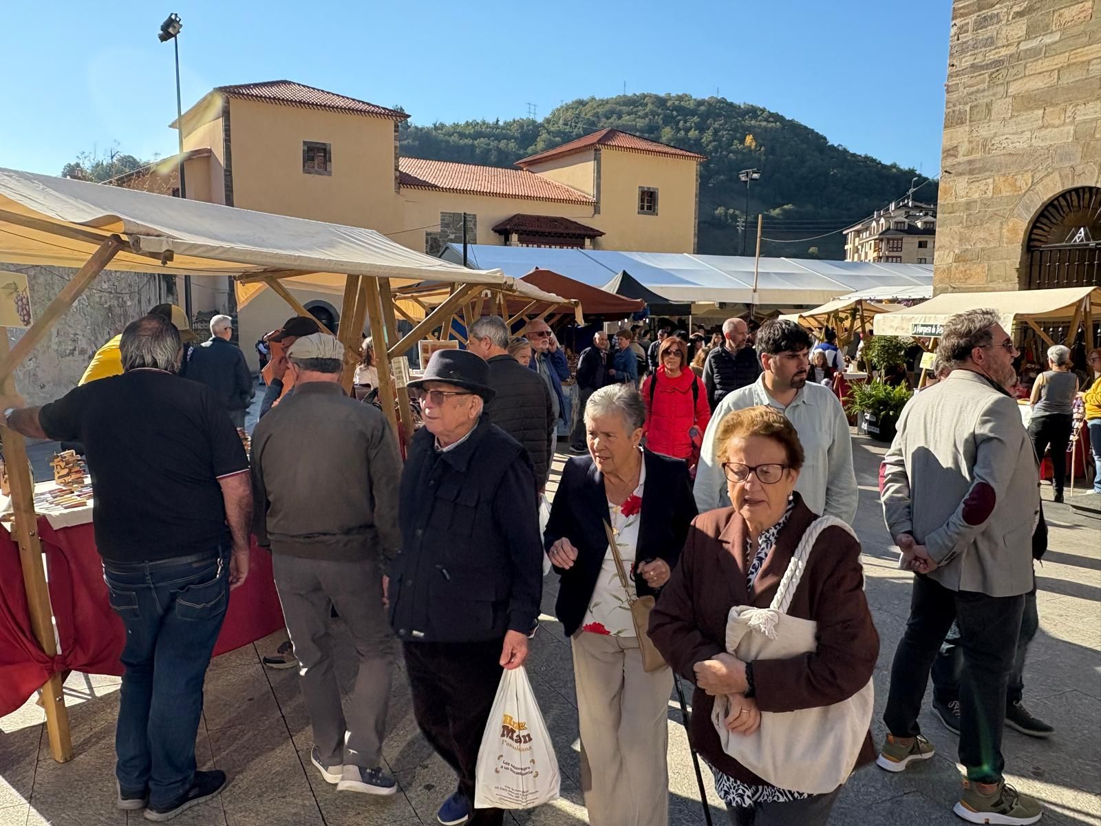 Así celebró la Cofradía del Vino su XXI Gran Capítulo