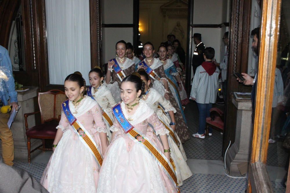 La corte infantil había pasado la mañana en el Cant de l'Estoreta. Llegaron a la carrera, pero a tiempo.