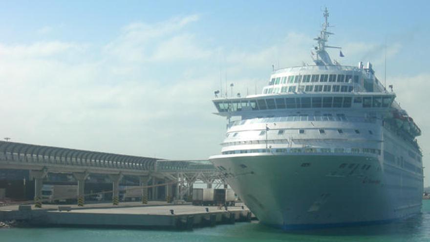 El crucero Thomson Majesty tendrá Málaga como puerto base