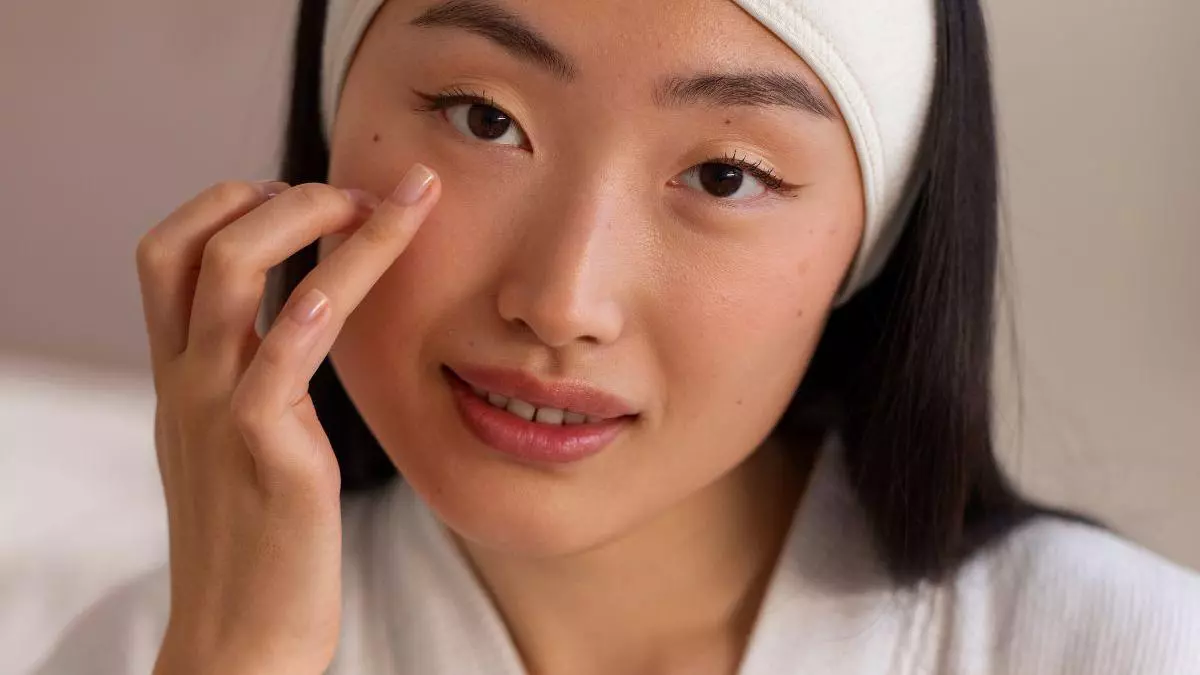 La crema coreana de 17 € que todas quieren: adiós manchas, arrugas y sin dejar de protegerte del sol