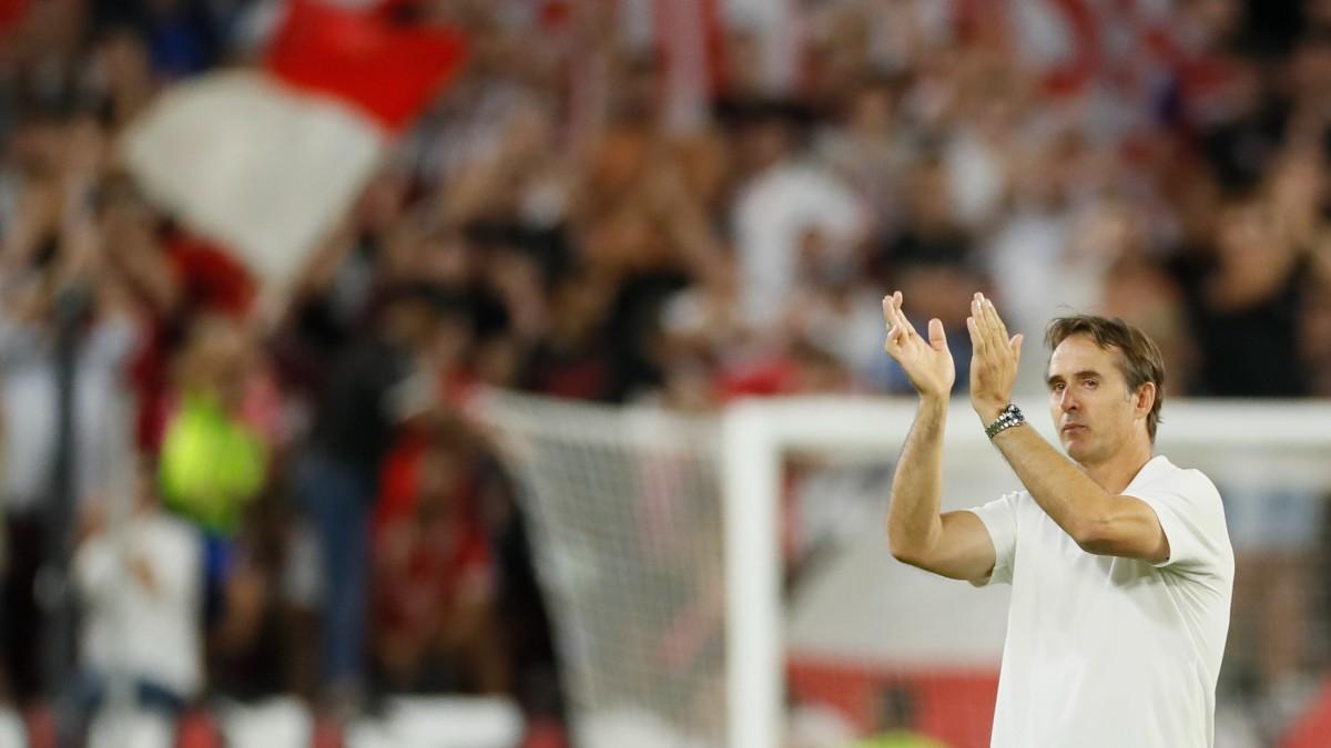 Lopetegui, abatido tras el encuentro Sevilla-Dortmund