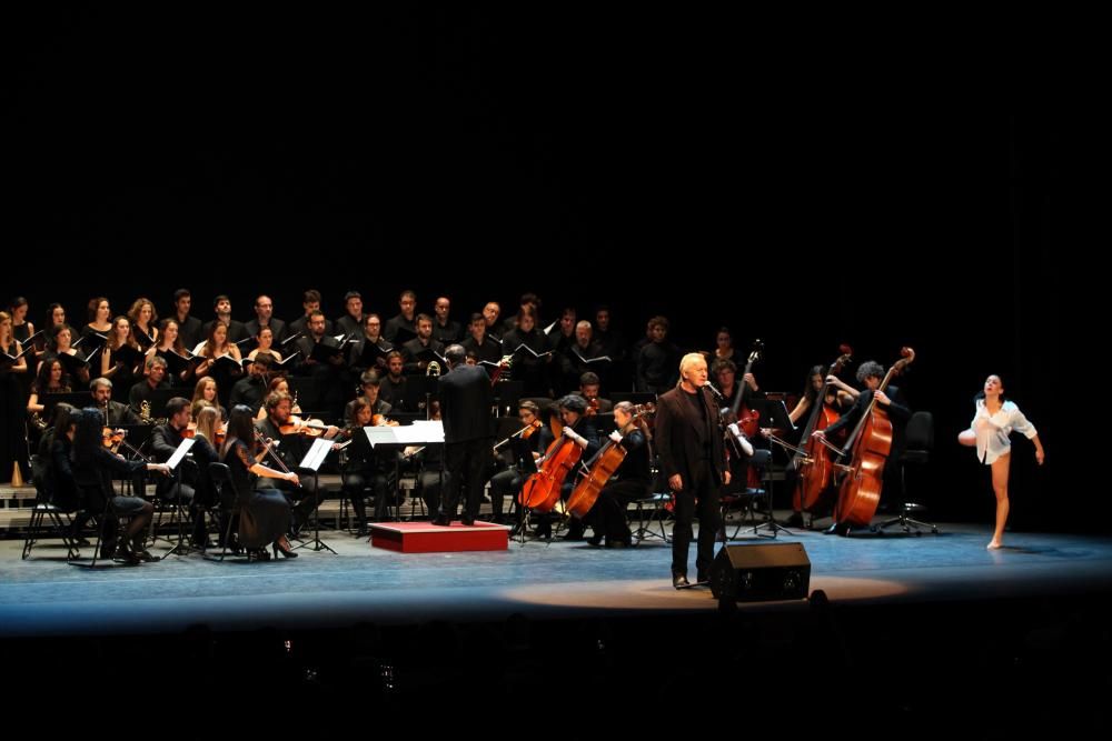 Actuación en el Jovellanos de Víctor Manuel con  la Orquesta de Siero, "El León de Oro", Dana Raz y Andreas Prittwitz