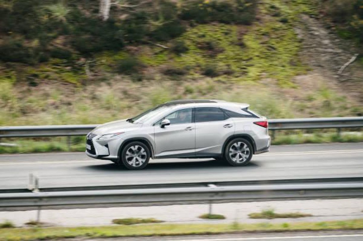 Coche con los cristales tintados