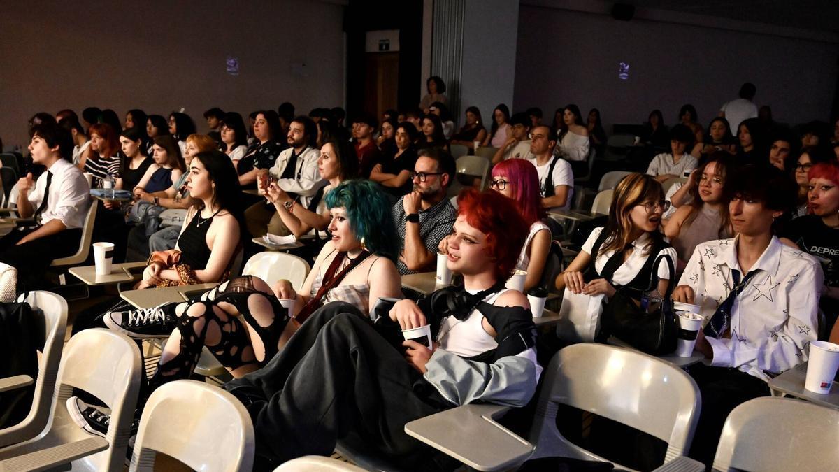 El IES Frei Sarmiento celebra la primera Gala dos Premios Garavata.