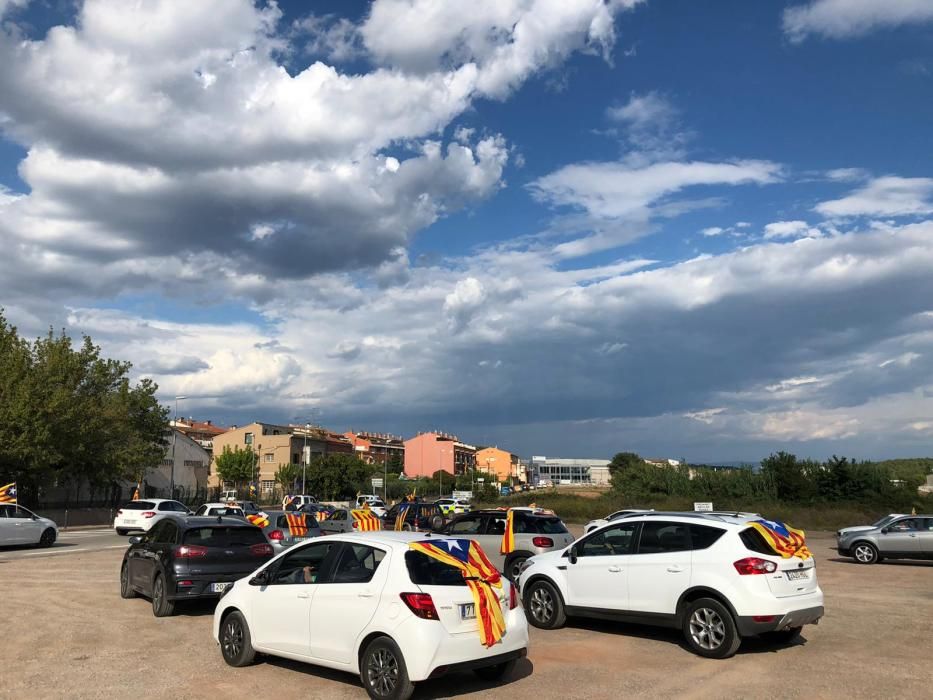 La rua de vehicles cap a Lledoners arrenca a Santpedor amb una cinquantena de cotxes