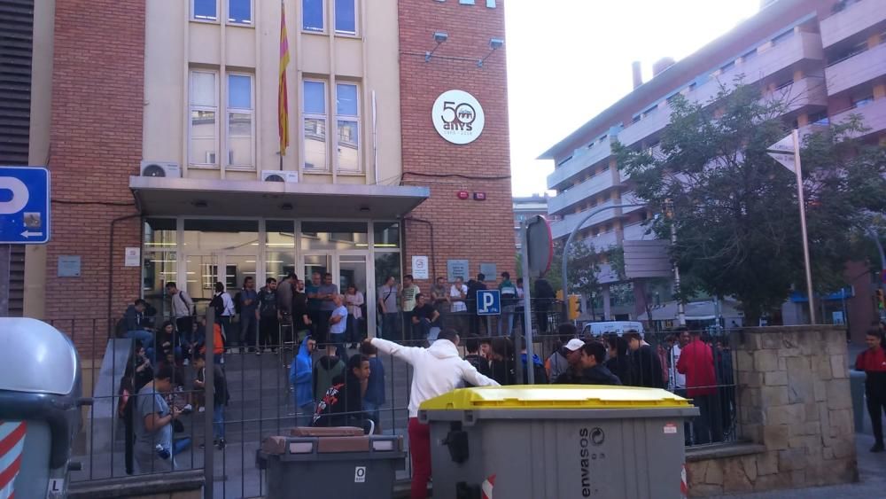 Respostes a la sentència: centenars de persones es manifesten a Manresa contra la sentència