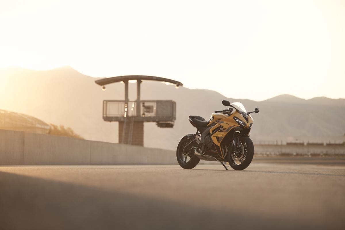 La Triumph Daytona 660 eleva su carácter deportivo en 2026