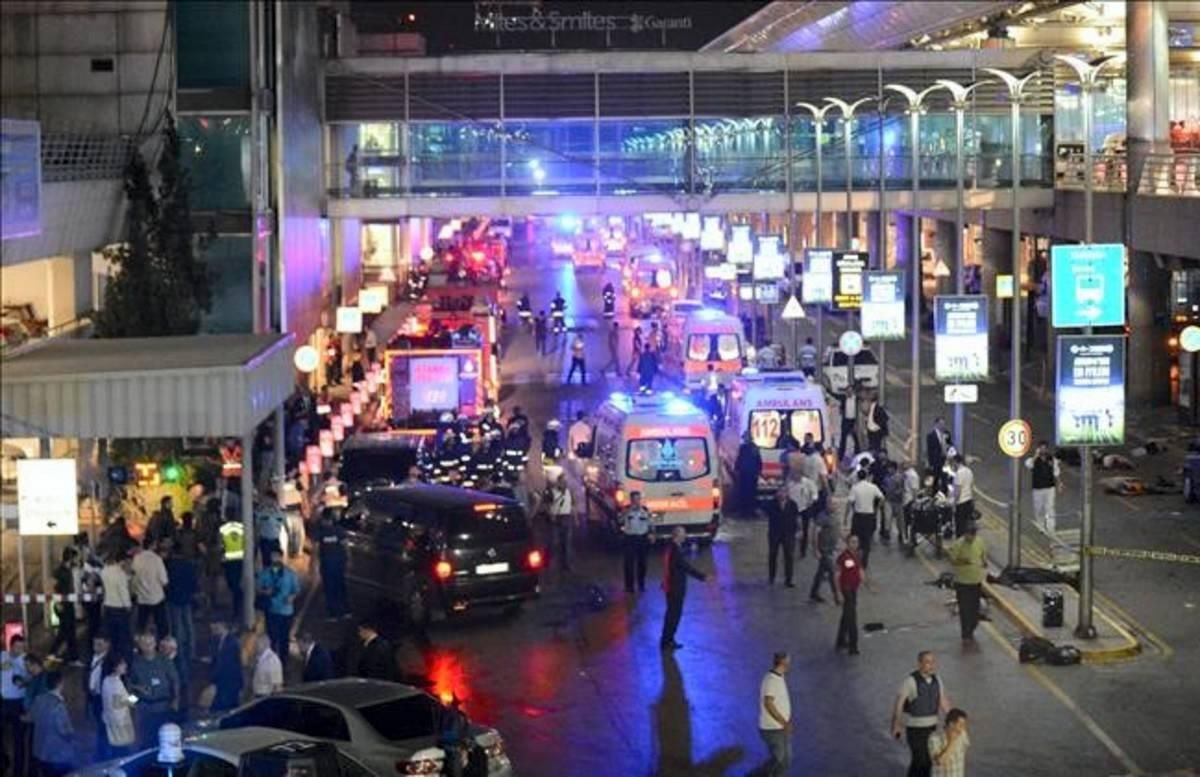 FOTOS: Atentado en el aeropuerto de Estambul