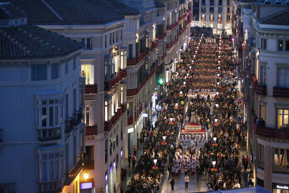 Jesús Cautivo en una inédita imagen por la calle Larios.