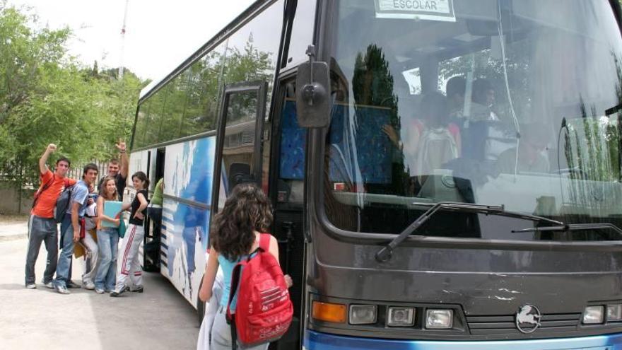 Los autobuses escolares vuelven a licitarse por 161 millones en 24 lotes