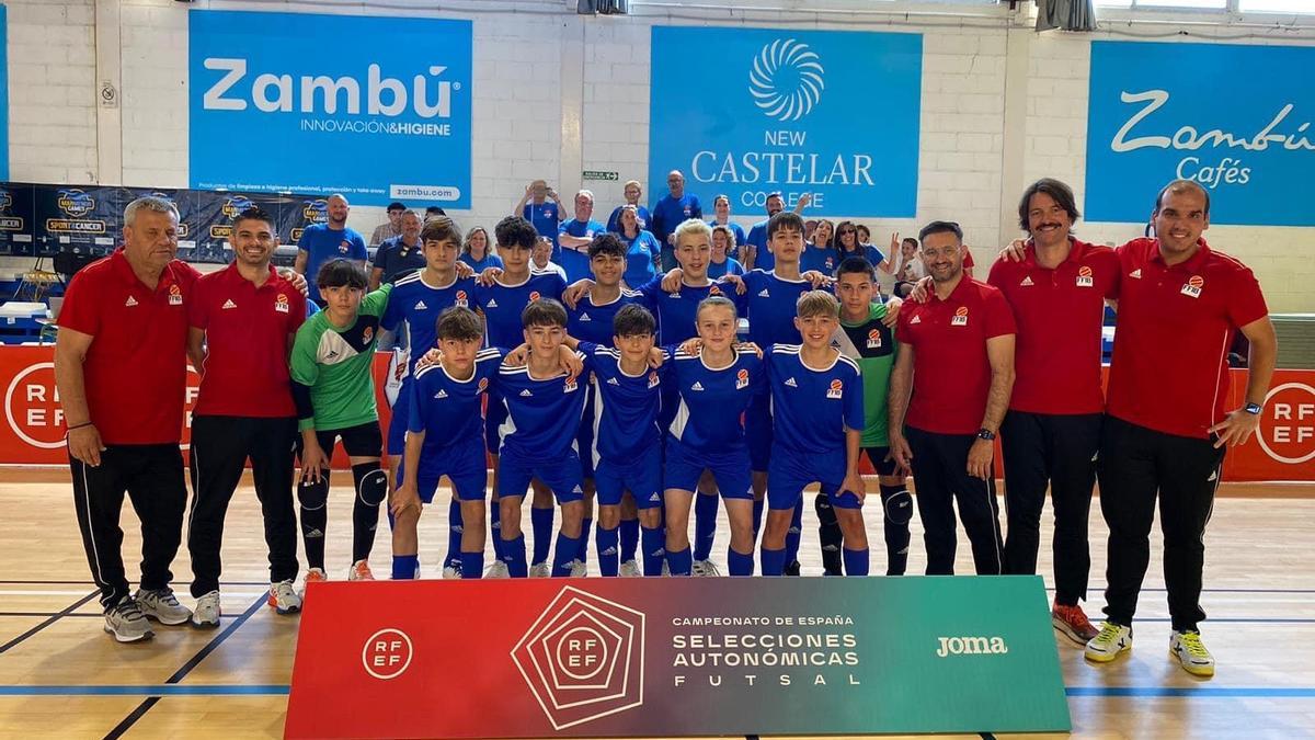 La selección balear sub-14 de fútbol sala que ayer ganó a Murcia.