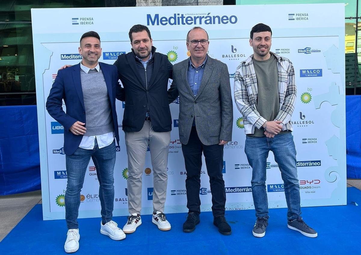 El consejero delegado del Villarreal CF, Fernando Roig Negueroles, durante su visita a la Bodeguilla de 'Mediterráneo'.
