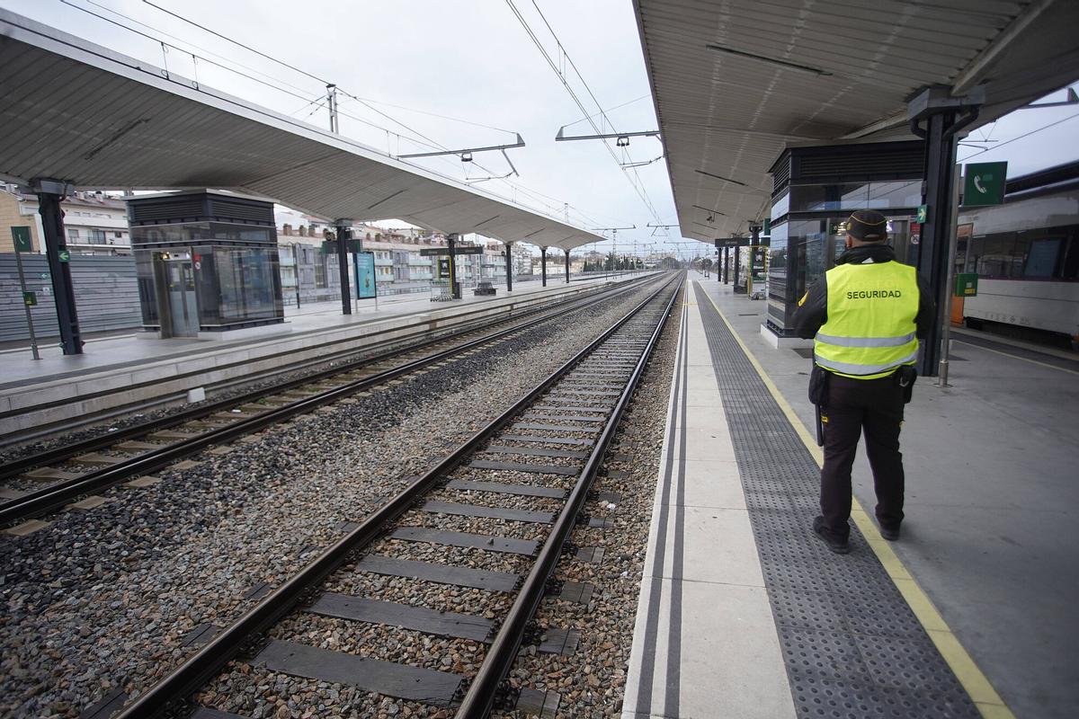 Les imatges del segon dia sense Rodalies a Girona