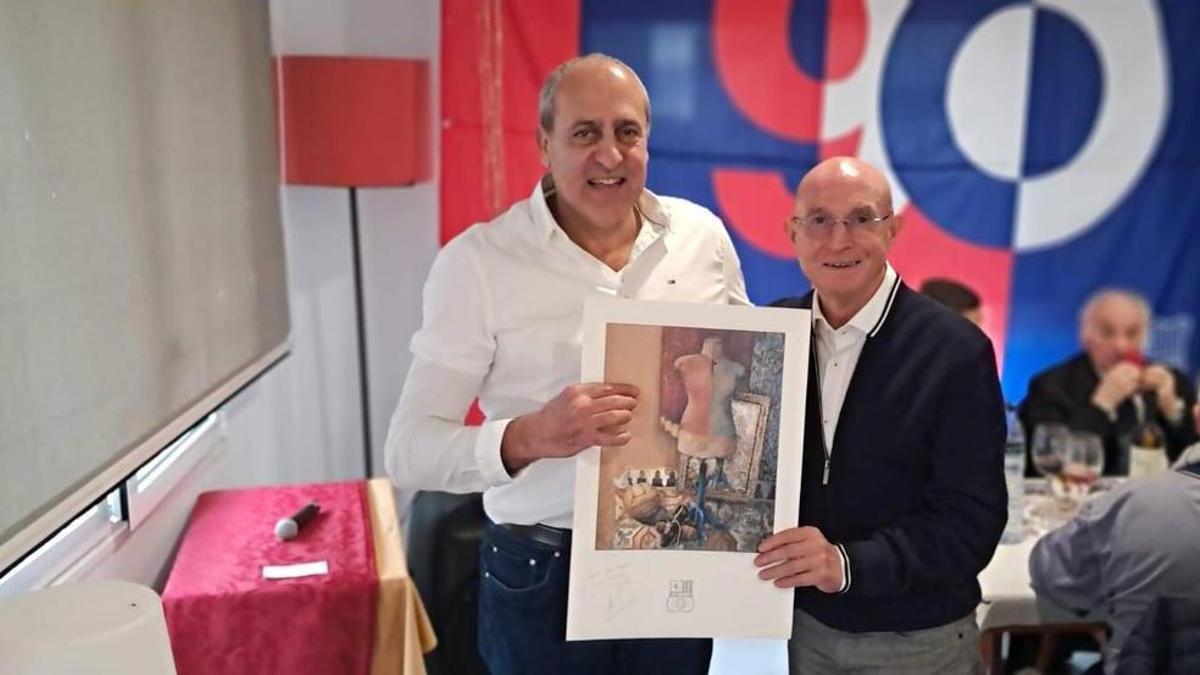 Molondro distingue al entrenador Llorenç Serra Ferrer.