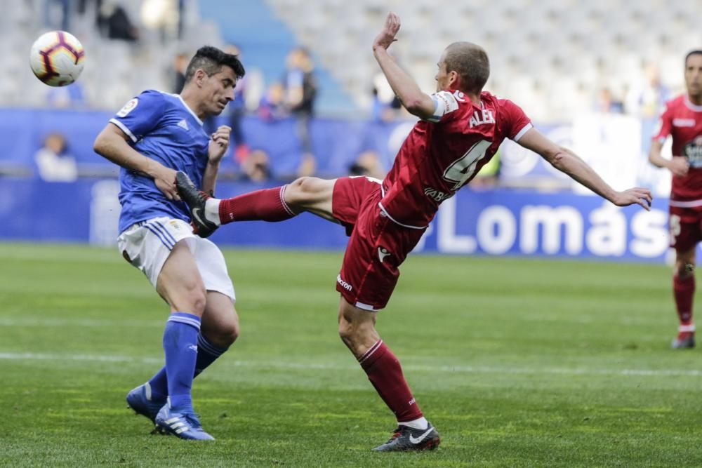 El Dépor empata en Oviedo