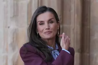 La reina Letizia se lanza en catalán: "Gràcies per haver-me convidat a conèixer la gran tasca que feu"