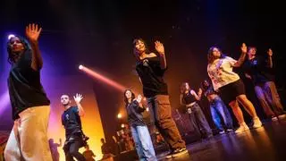 Los estudiantes del Andrés Bello estrenan su propia obra de teatro en el Espacio La Granja