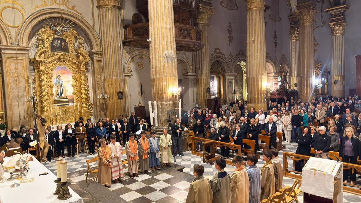 Un Jueves Santo de esperanza y silencio en Callosa de Segura Un Jueves Santo de esperanza y silencio en Callosa de Segura