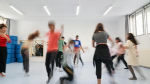 Extraescolars ‘elitistes’ en barris vulnerables contra la bretxa social