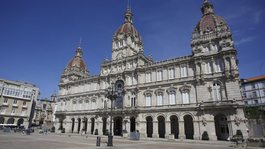 Fachada del Palacio de María Pita