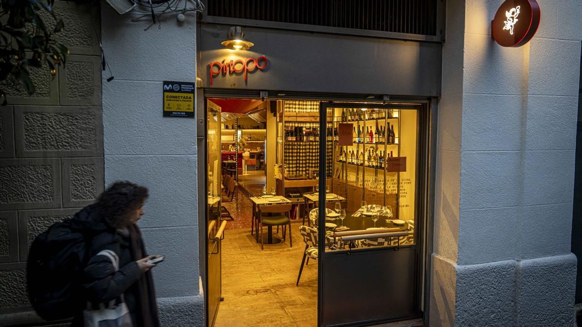 La entrada del bistró Piropo.