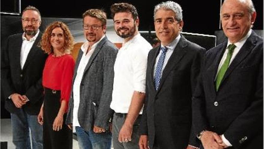 Gairebé cap canvi de candidats, amb una única novetat