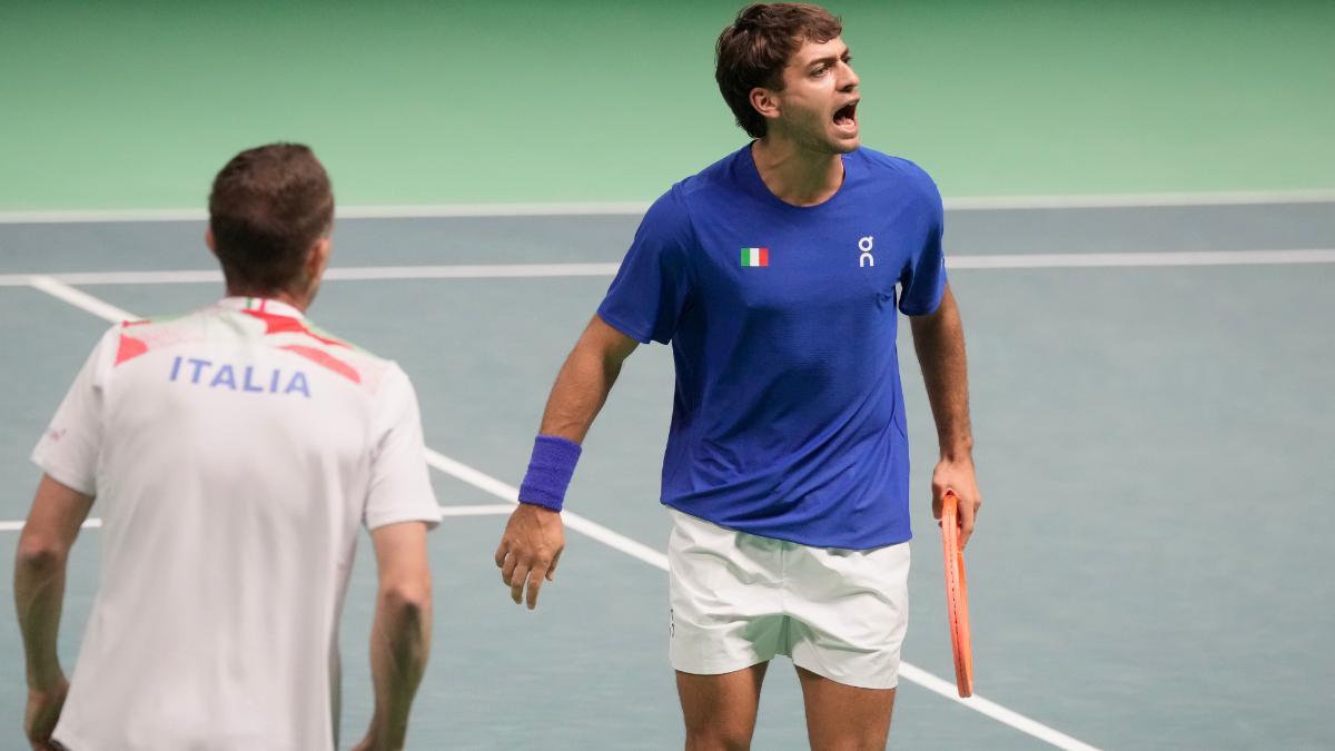 Cobolli celebra ante Munar