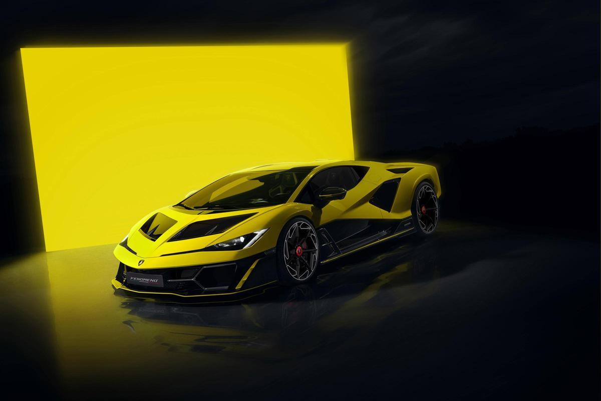 El Fenomeno es un auténtico “manifiesto del diseño” de Lamborghini, que lleva al extremo los elementos estilísticos más representativos de la marca El Fenomeno es un auténtico “manifiesto del diseño” de Lamborghini, que lleva al extremo los elementos estilísticos más representativos de la marca
