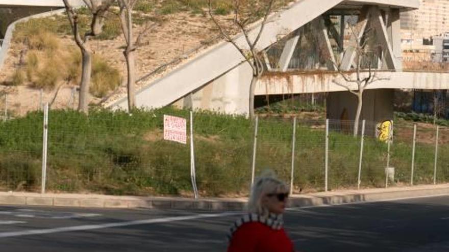 El edificio del Observatorio, todavía inacabado.