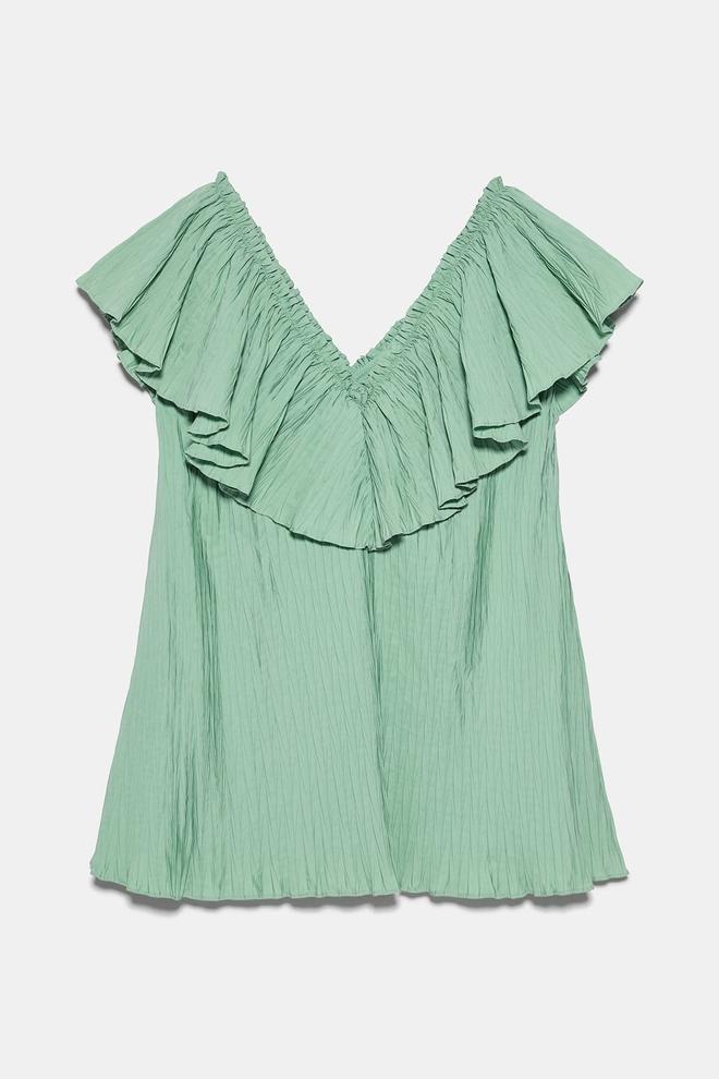 Vestido plisado de Zara (29,95€)