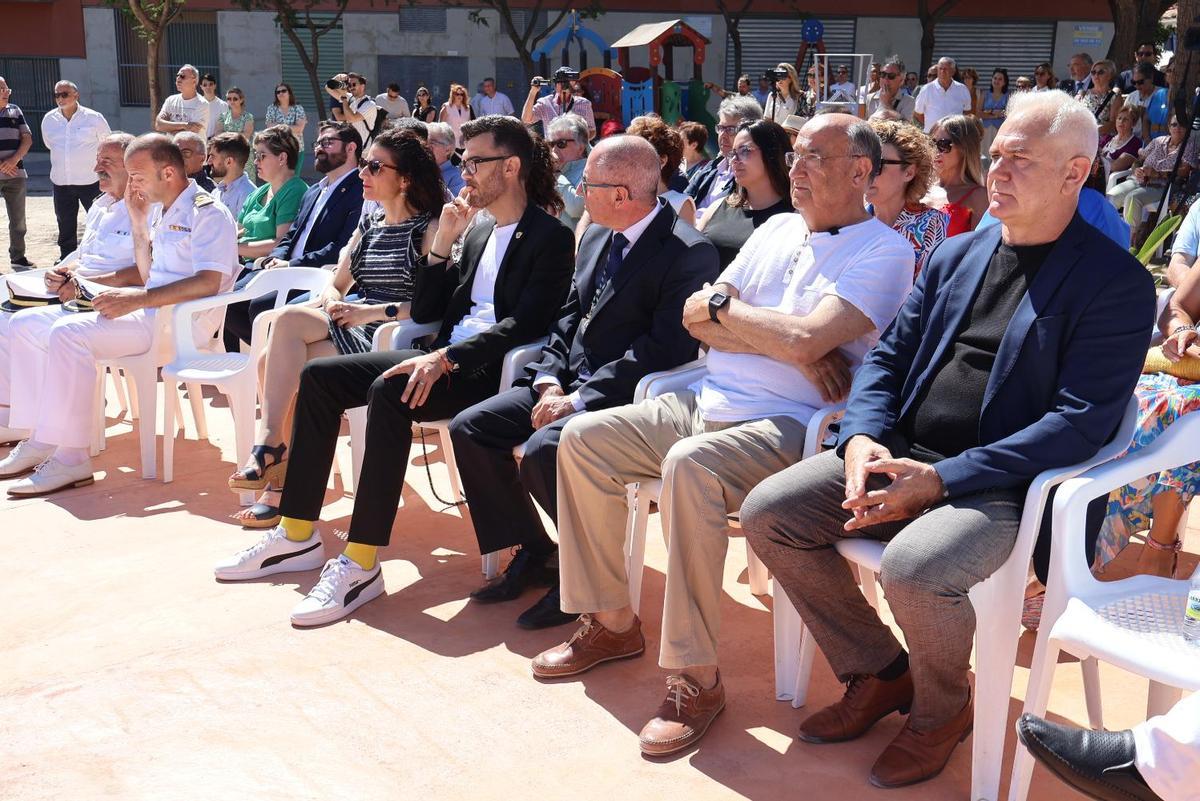 Novelda inaugura un reloj solar monumental dedicado a Jorge Juan