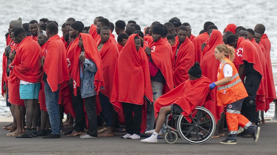 A favor de la acogida de menores pero con la inmigración como problema: las contradicciones del CIS andaluz