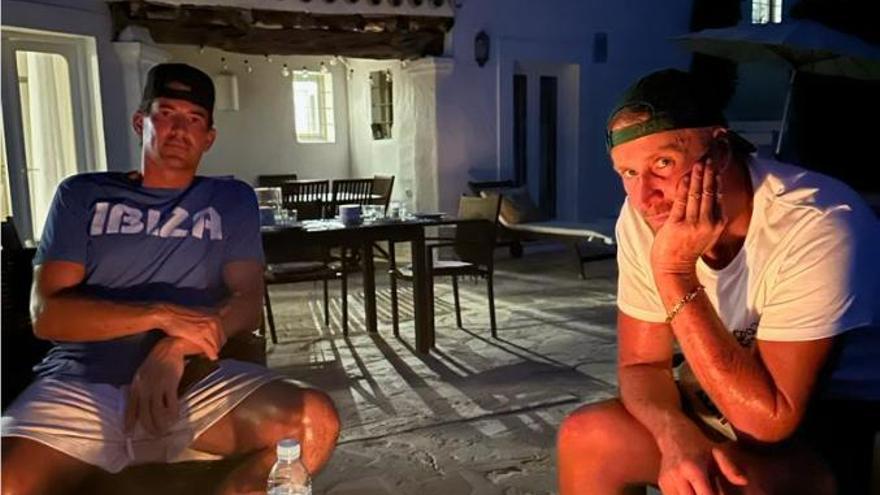 Los dos turistas norteamericanos rescatados dos veces en Ibiza: «Pensamos que íbamos a morir de deshidratación»
