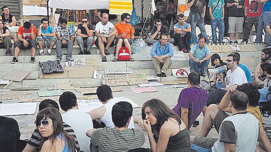 Una de las asambleas en Cáceres.