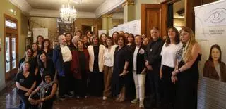 Miradas violetas, Asturias en femenino y plural