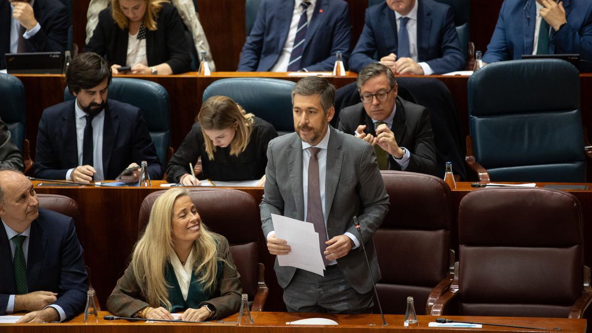 El consejero de Presidencia, Justicia y Administración Local, Miguel Ángel García, ha defendido el proyecto para suprimir los términos peyorativos sobre la discapacidad.