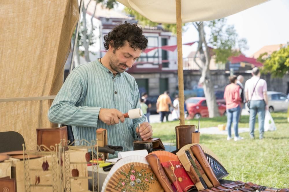 El parque de Barreiro acoge actividades y talleres para mayores y pequeños.