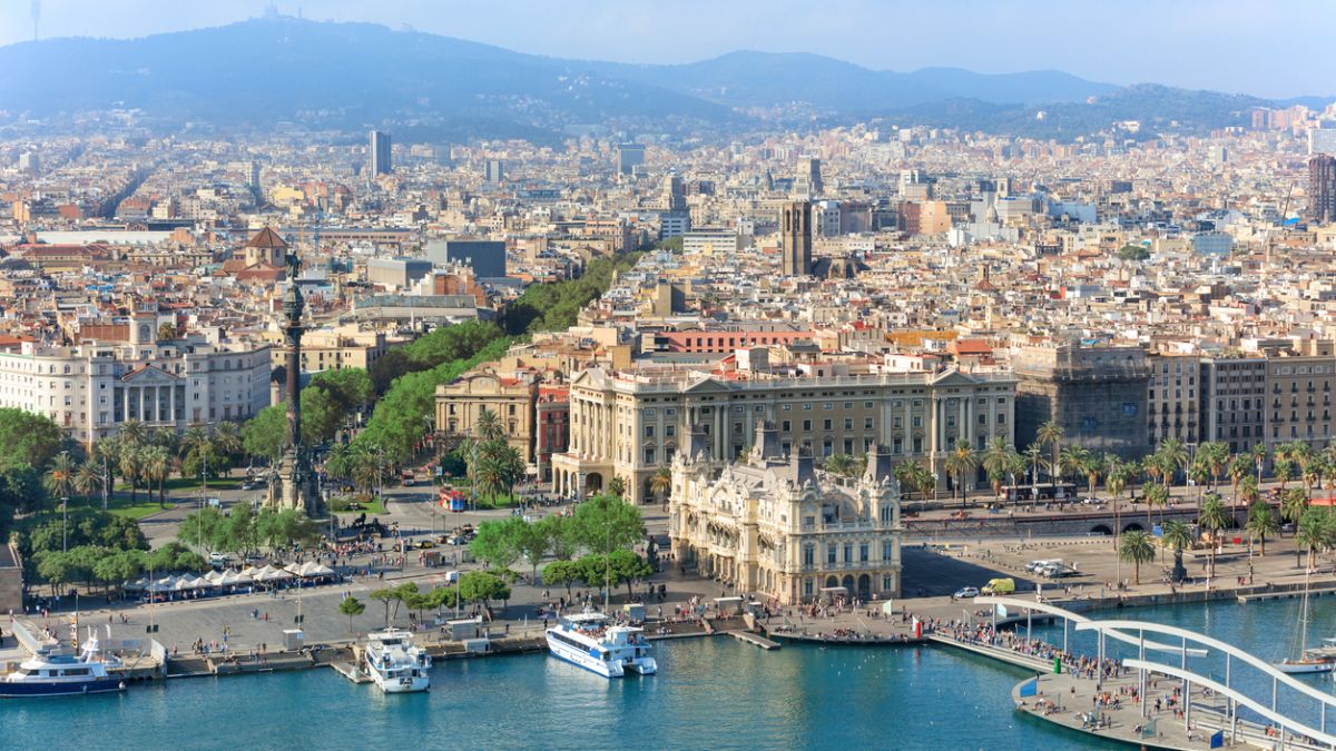 Barcelona pone "límites" a los cruceros: derribará tres terminales para construir una nueva de última generación