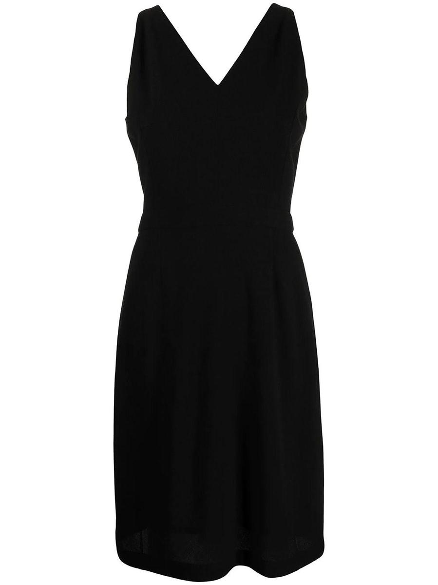 Vestido corto negro de Chanel