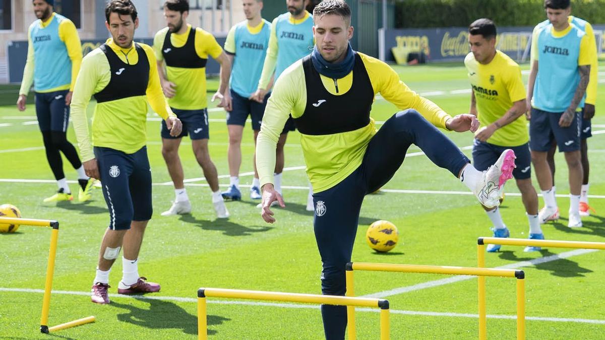 Kiko Femenía fue autocrítico con la imagen del Villarreal en Almería.